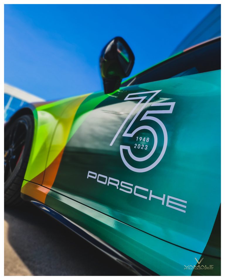 Porsche Carrera vid 75-årsjubileet, elegant linjer och klassisk design - Vamale Photography